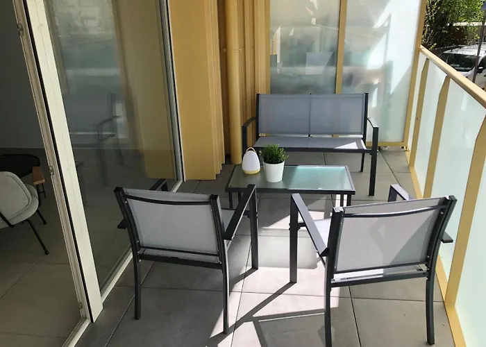 T2 - 1 Ch - Garage Privé - Balcon - 15 Min Du